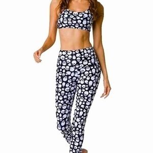 NWT YAS yoga sportswear skulls print set coord tank top + leggings pants